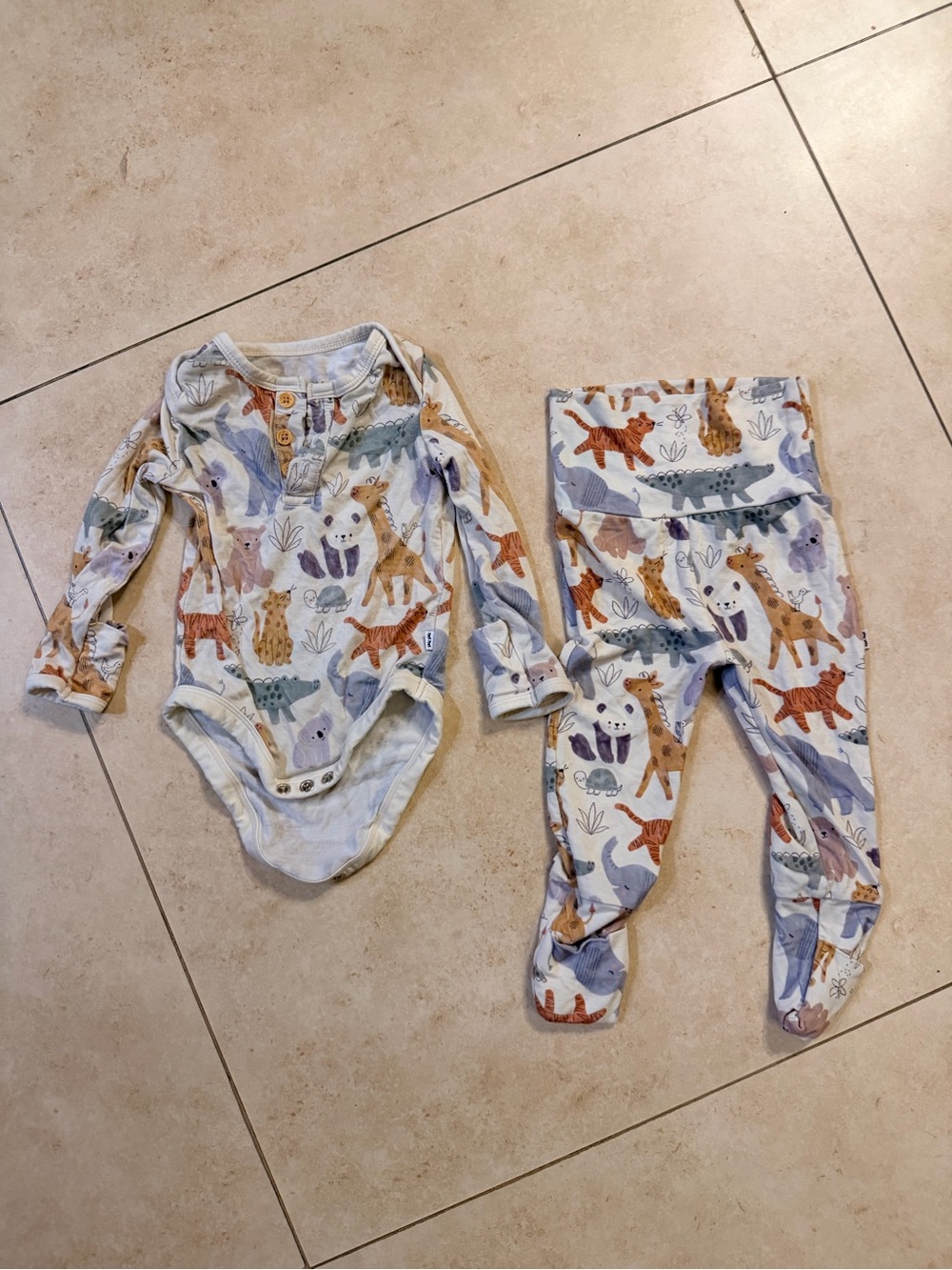 Little Sleepies Newborn Capsule Safari set